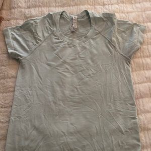 Lululemon Swiftly Tech Short Sleeve